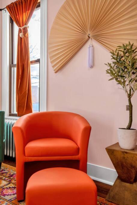 Peachy Paradise In East Rock Near Dt/Yale New Haven Bagian luar foto